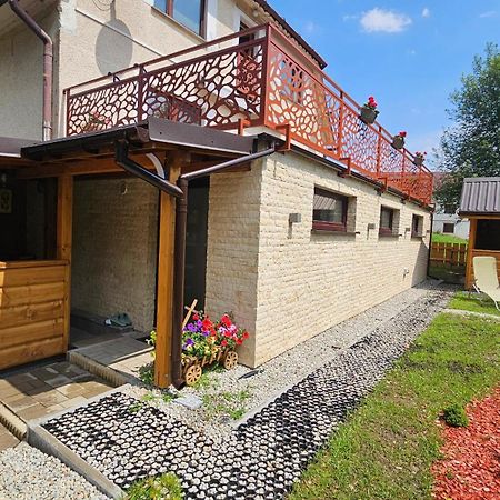 Holiday House Daniela Zdiar Exterior photo